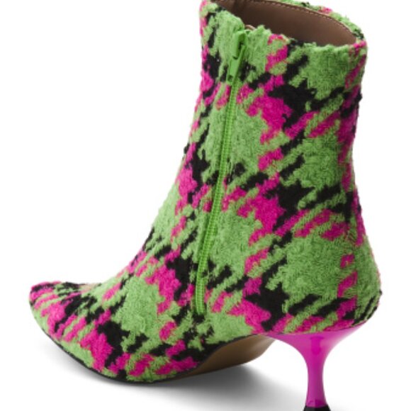 new BETSEY JOHNSON Women's Parkker Pointed-Toe Kitten-Heel Booties 2510 3T4M - Picture 5 of 5